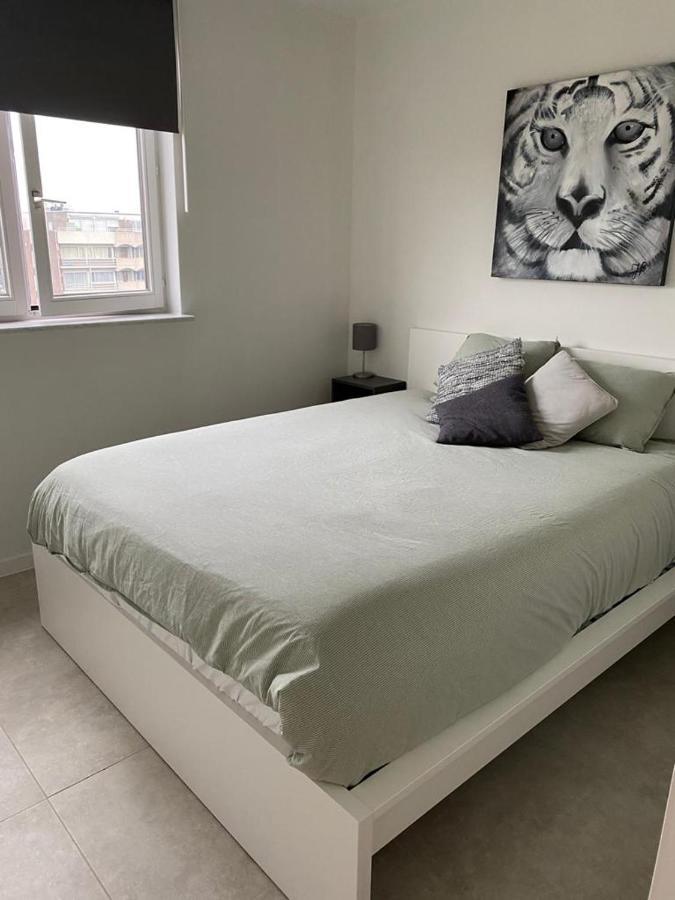 Gezellig 1 Slaapkamer Appartement Nabij Het Stadscentrum ฮัสเซลต์ ภายนอก รูปภาพ