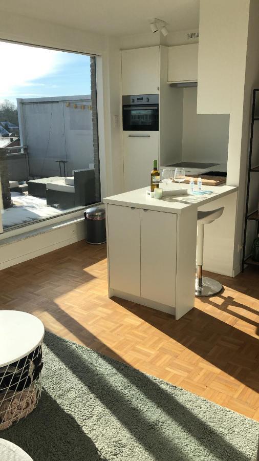 Gezellig 1 Slaapkamer Appartement Nabij Het Stadscentrum ฮัสเซลต์ ภายนอก รูปภาพ